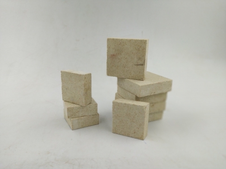 Підставки для регулювання висоти , 30*30*13 мм